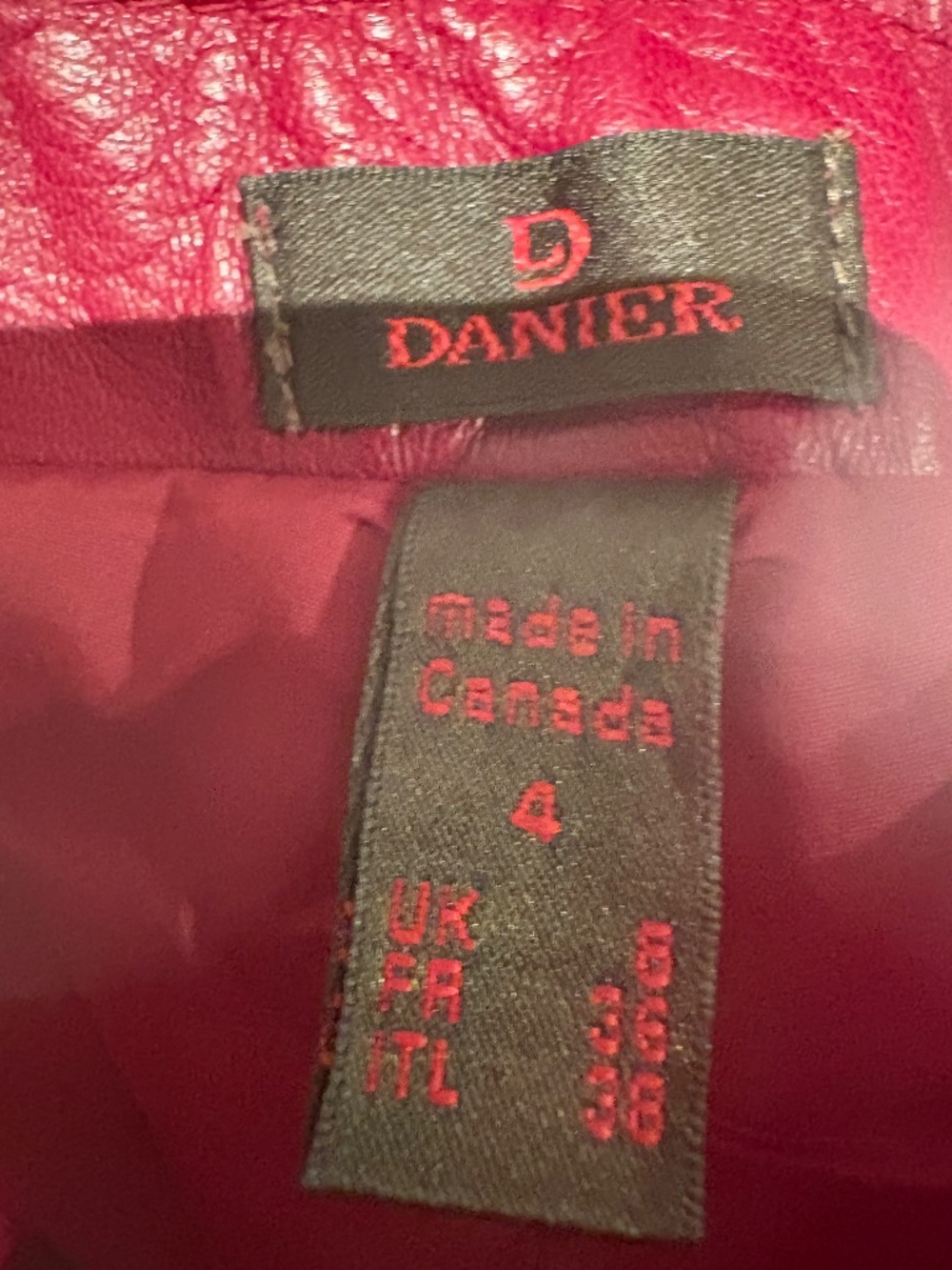 RED Leather size 4 NWT Danier pants - Picture 6 of 8